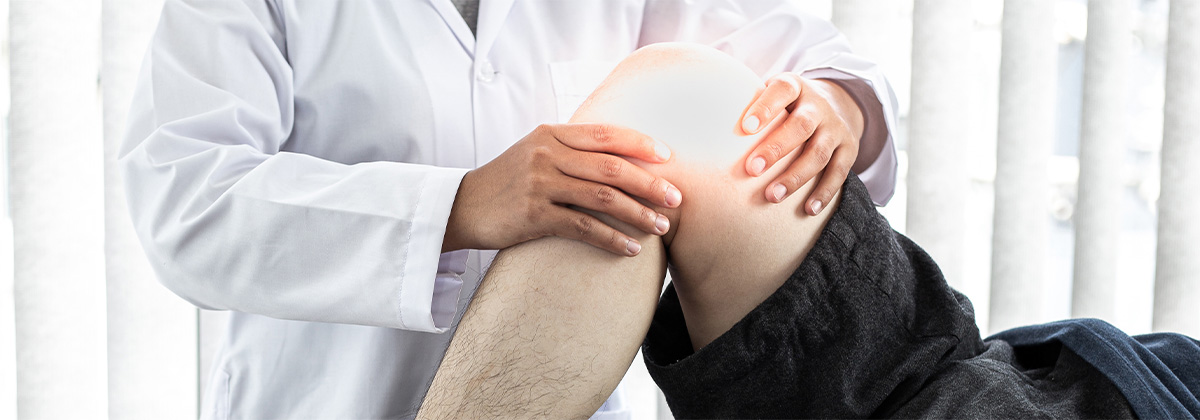 top 10 Factors to Consider When Choosing the Best Knee Replacement Surgeon in Delhi